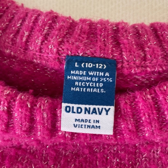 Old Navy, kids large sweater. Mane with A minimus of 25% recycled material - Picture 4 of 4